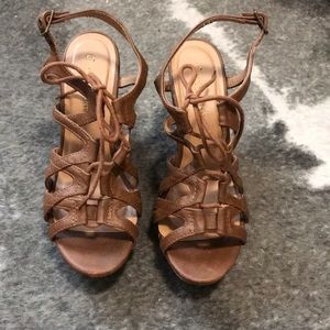 City classified brown wedges